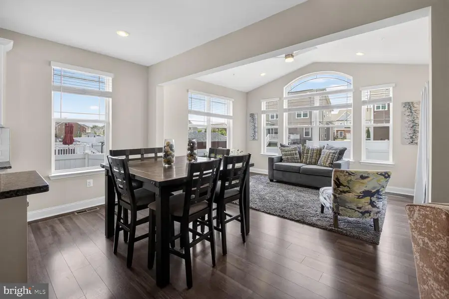 5451 Dundee Ln, White Plains, MD 20695 - #3