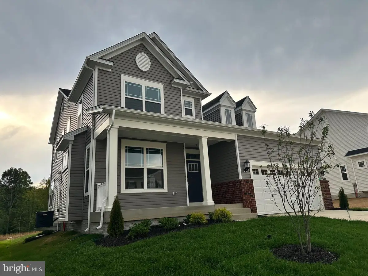 5340 Newport Cir, White Plains, MD 20695 - #1