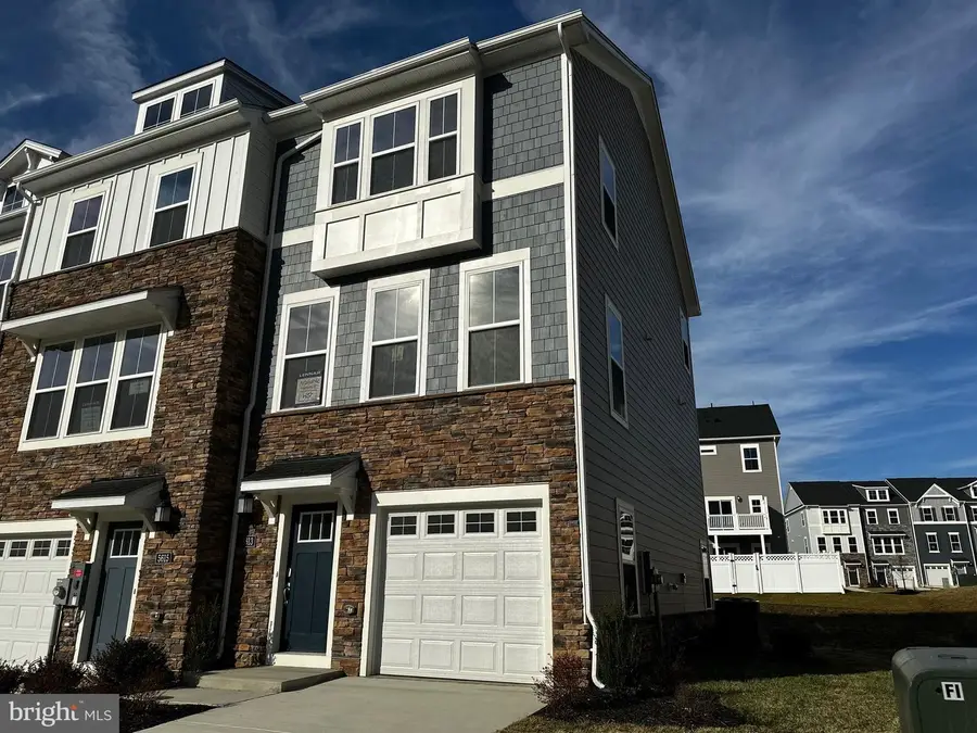 5524 Aberdeen Pl, White Plains, MD 20695 - #2