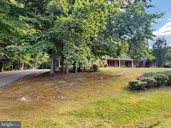 6499 Aura Dr, LA PLATA, MD 20646