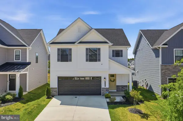 156 Wood Walk Ave, LA PLATA, MD 20646