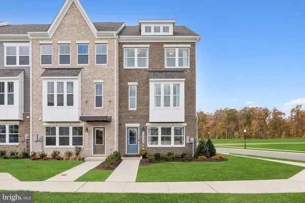 10401 Harstad Dr, WALDORF, MD 20603