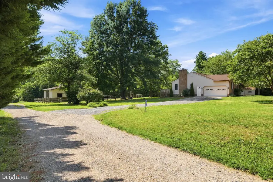 8631-a Kentucky Ave, La Plata, MD 20646 - #2
