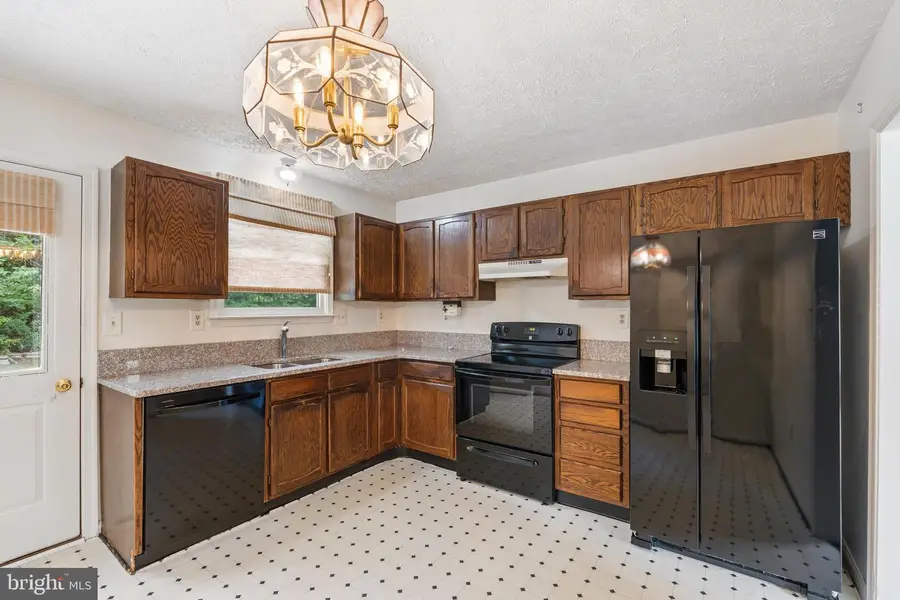 6000 Carlisle Rd, Waldorf, MD 20601 - #2