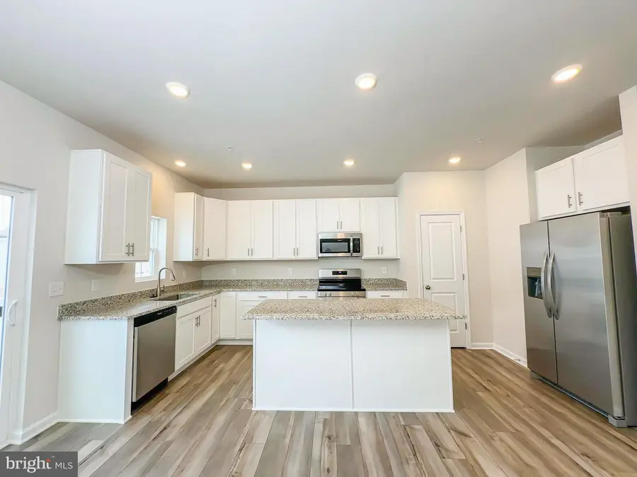 5568 Marksburg Pl, White Plains, MD 20695 - #3