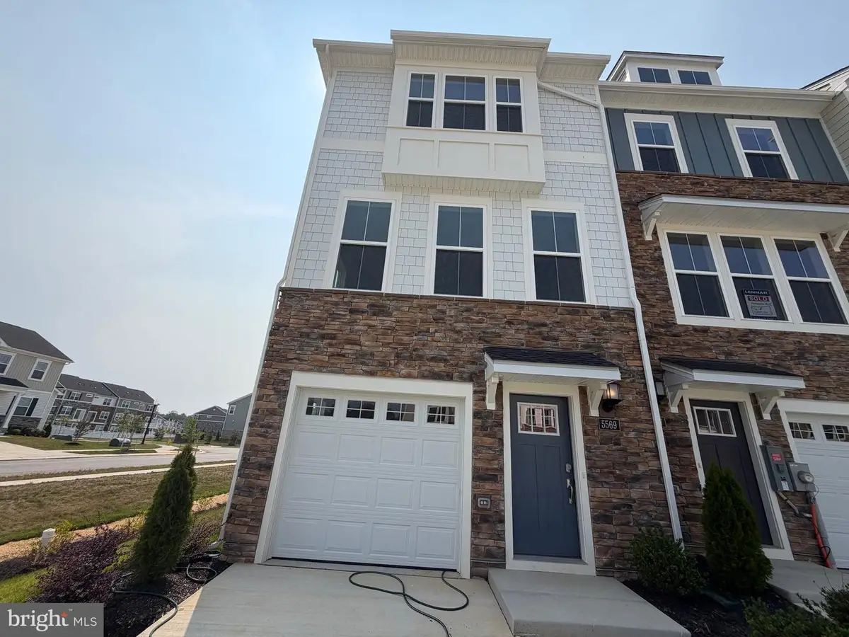 5569 Marksburg Pl, White Plains, MD 20695 - #1
