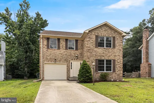 6015 Harbor Seal Ct, WALDORF, MD 20603