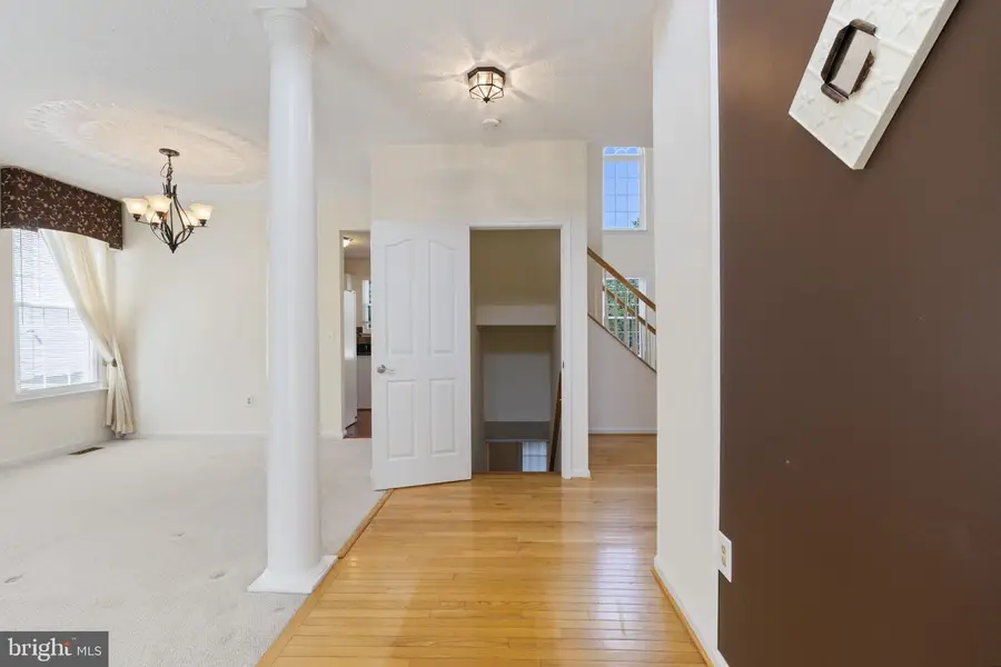 2372 Albany Way, Waldorf, MD 20603 - #3