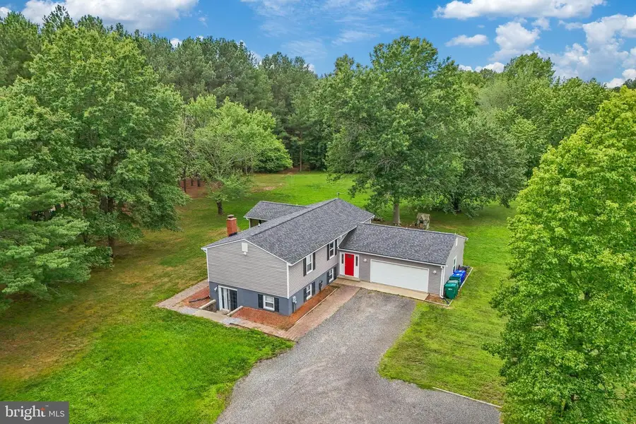 13725 Charles St, Charlotte Hall, MD 20622 - #2