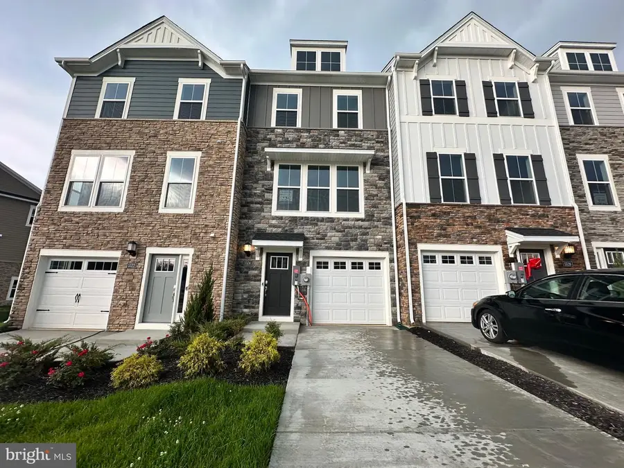 5525 Aberdeen Pl, White Plains, MD 20695 - #2