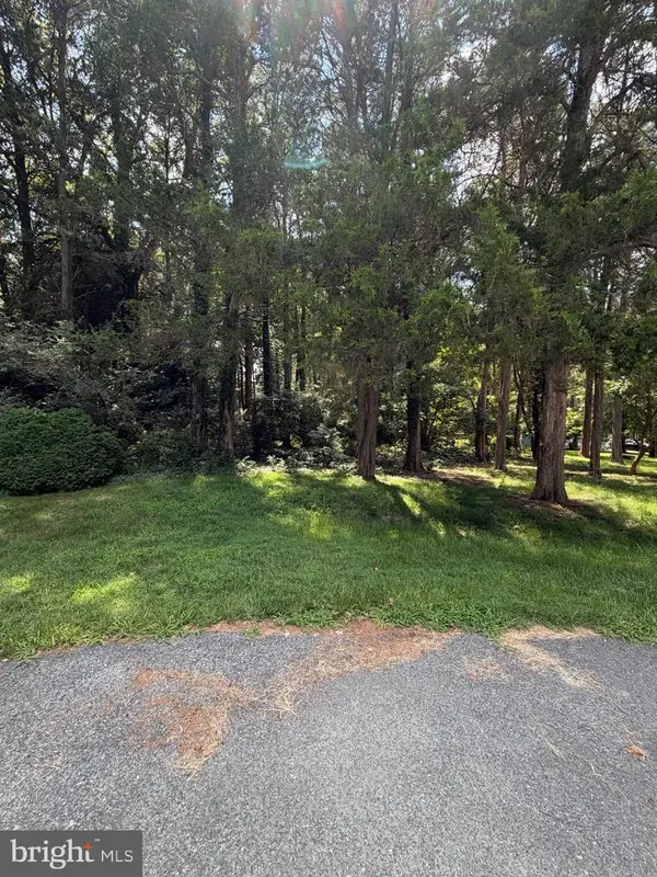 11915 Limestone Ct, SWAN POINT, MD 20645
