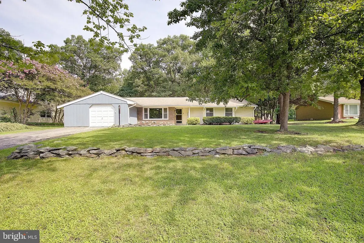 2761 Pinewood Dr, Waldorf, MD 20601 - #1