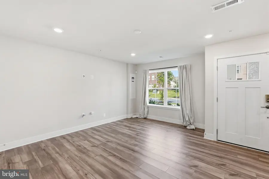 11504 Mary Shelley Pl, White Plains, MD 20695 - #3