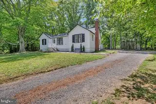 4379 Doctor Samuel Mudd Rd, Waldorf, MD 20601 - #1