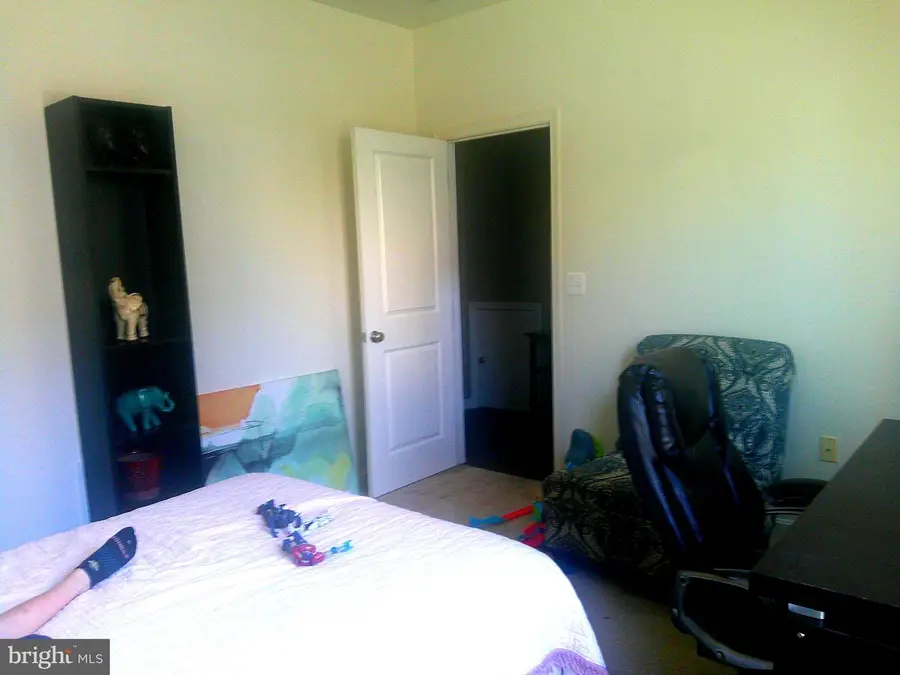 17 Derby Dr, La Plata, MD 20646 - #3
