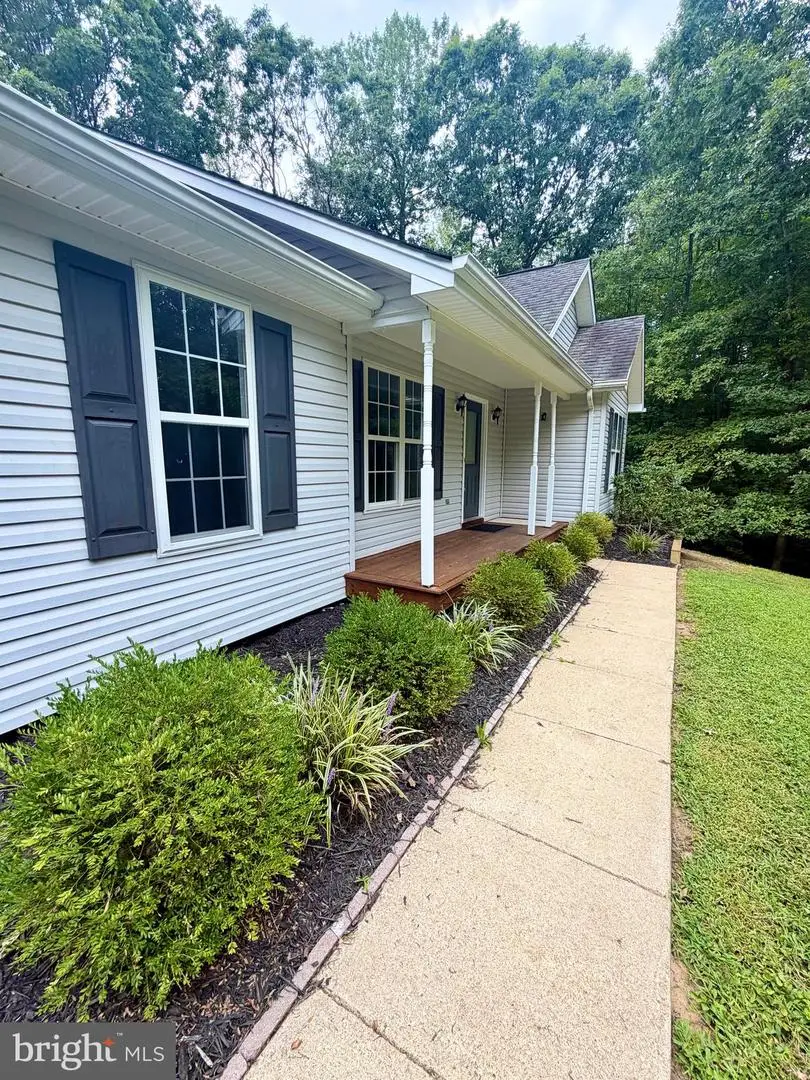 6000 Paternoster Ln, Hughesville, MD 20637 - #2