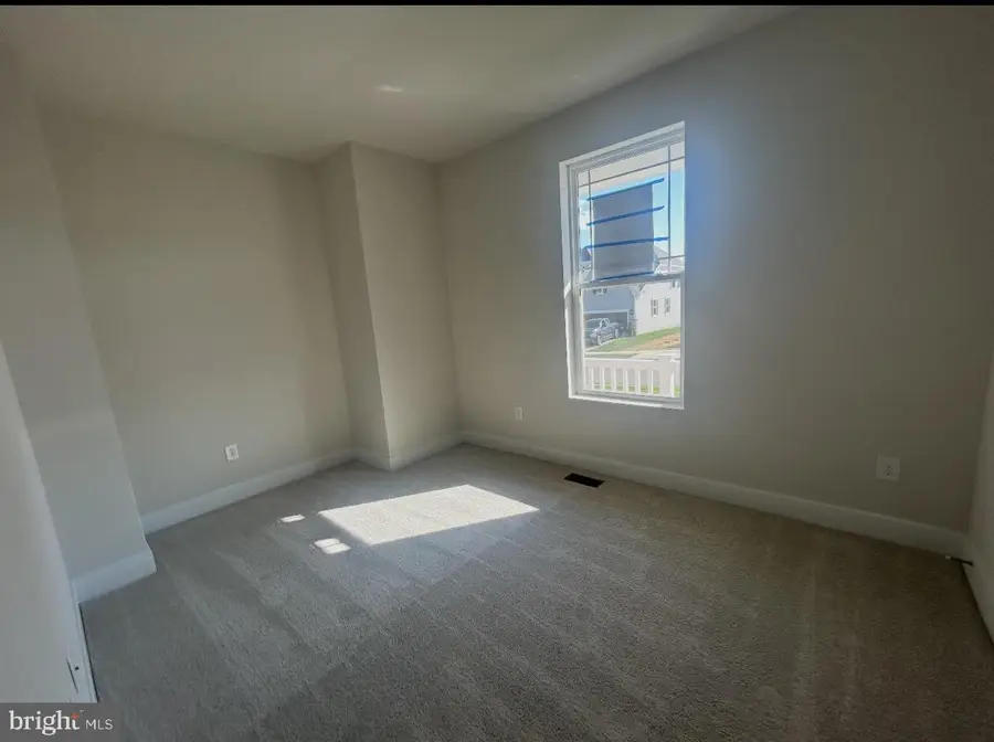 10346 Yosemite St, White Plains, MD 20695 - #2