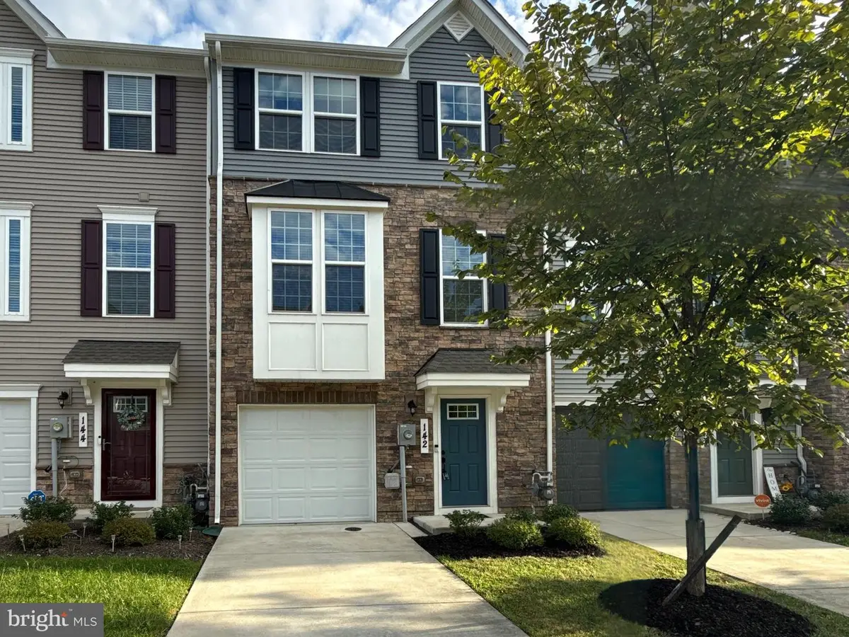 142 Seldovia Dr, Indian Head, MD 20640 - #1