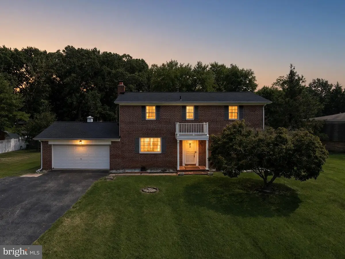 2710 Sun Valley Dr, Waldorf, MD 20603 - #1