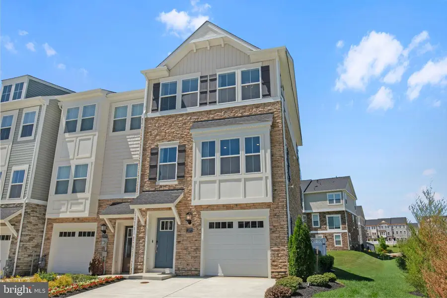 11077 Corvin Pl, White Plains, MD 20695 - #2