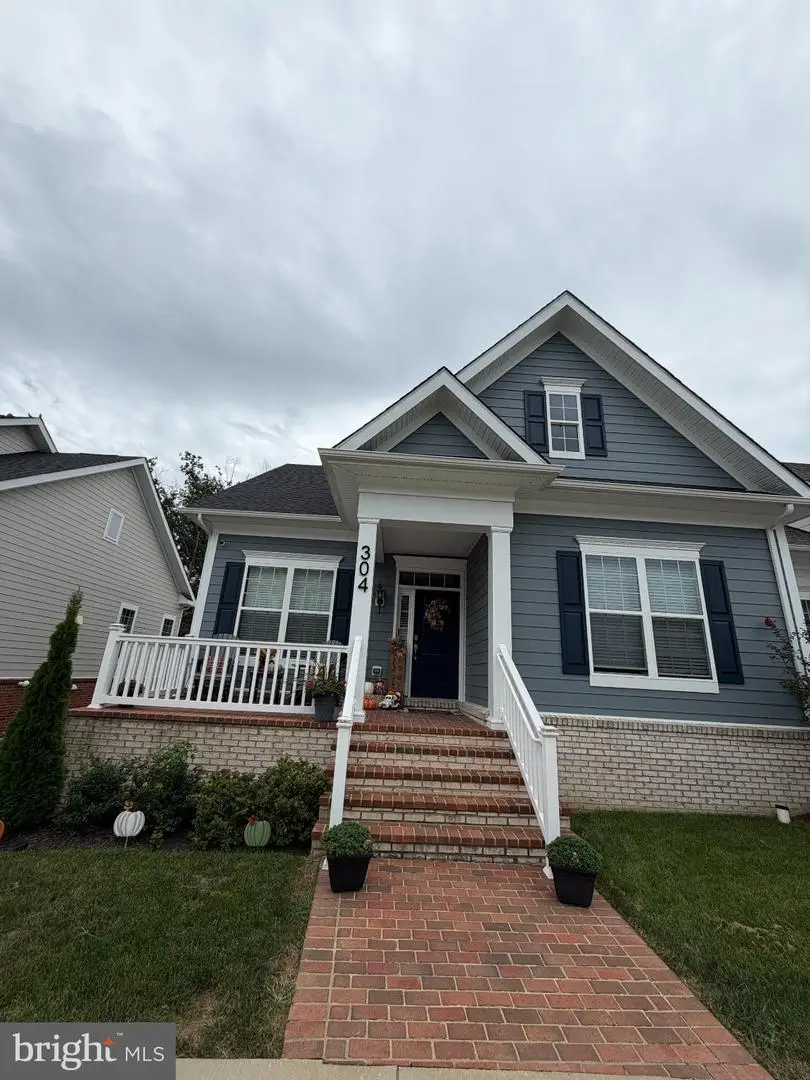 304 Buckeye Cir, La Plata, MD 20646 - #1