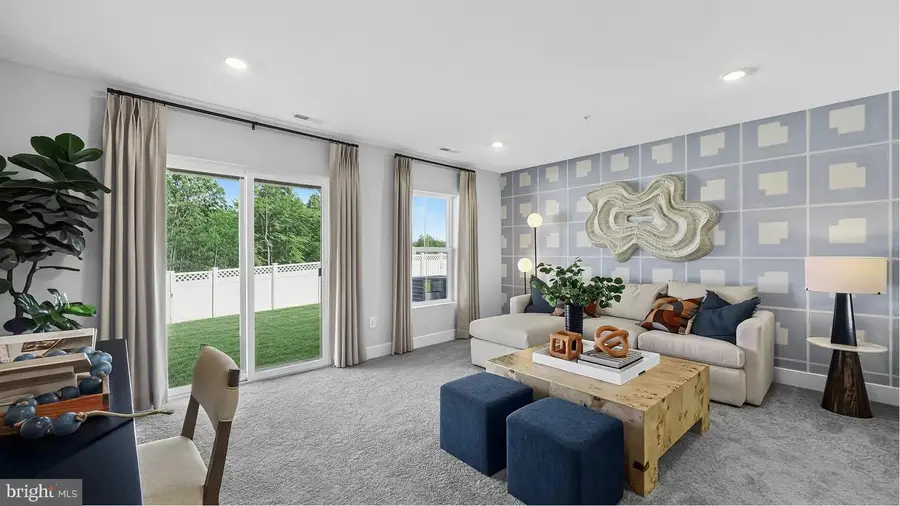 5609 Ludlow Pl, White Plains, MD 20695 - #2