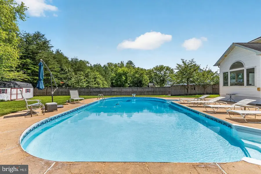 1054 Norfolk Dr, La Plata, MD 20646 - #2