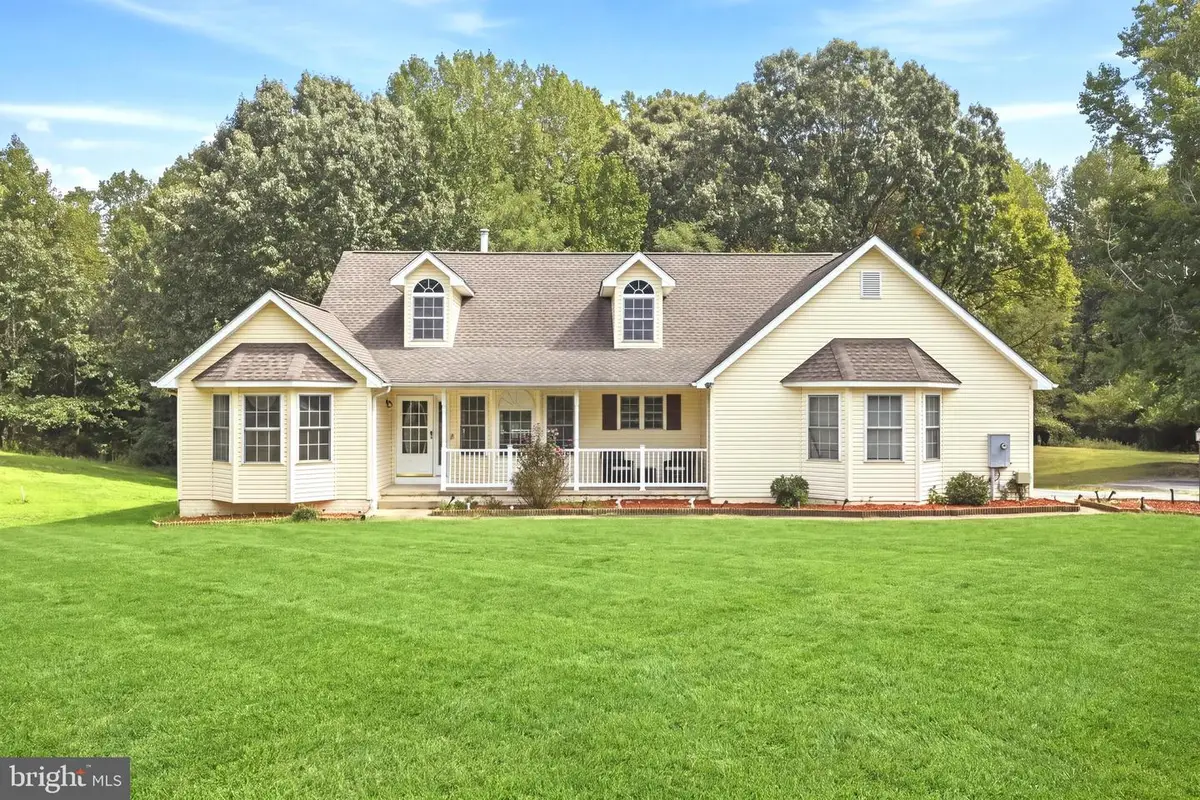 6870 Hawkins Gate Rd, La Plata, MD 20646 - #1