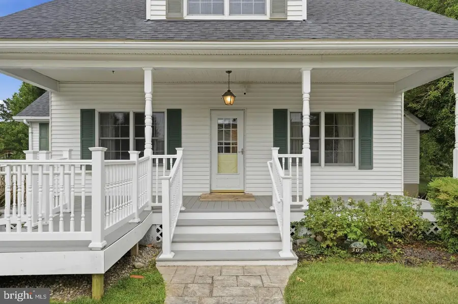 305 Prospect St, La Plata, MD 20646 - #3