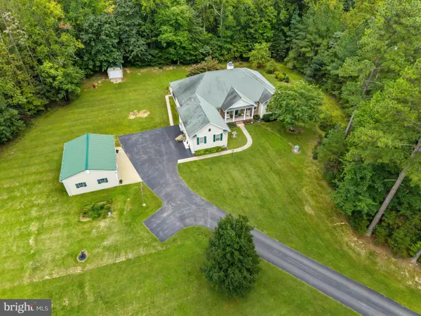 13330 Olde Oak Dr, CHARLOTTE HALL, MD 20622