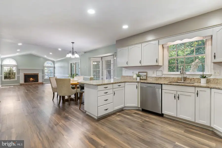 105 Westmorland Ct, La Plata, MD 20646 - #3