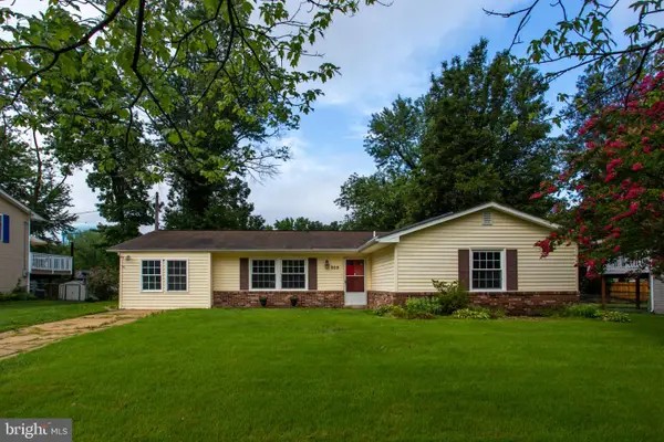 909 Fowler Ct, WALDORF, MD 20602