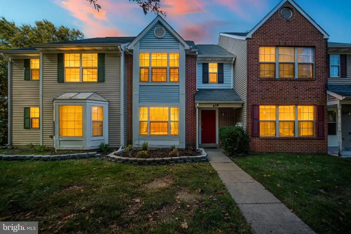 6119 Saint Anthonys Ct, Waldorf, MD 20603 - #1