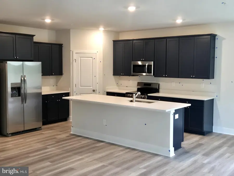 10386 Yosemite St, White Plains, MD 20695 - #2
