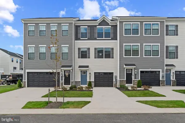 128 Soft Rush Ln, LA PLATA, MD 20646