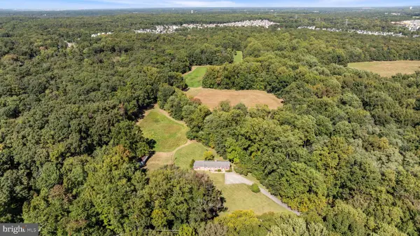 8710 Billingsley Rd, WHITE PLAINS, MD 20695