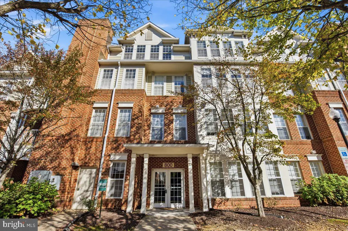 800 Edelen Station Pl #301, La Plata, MD 20646 - #1