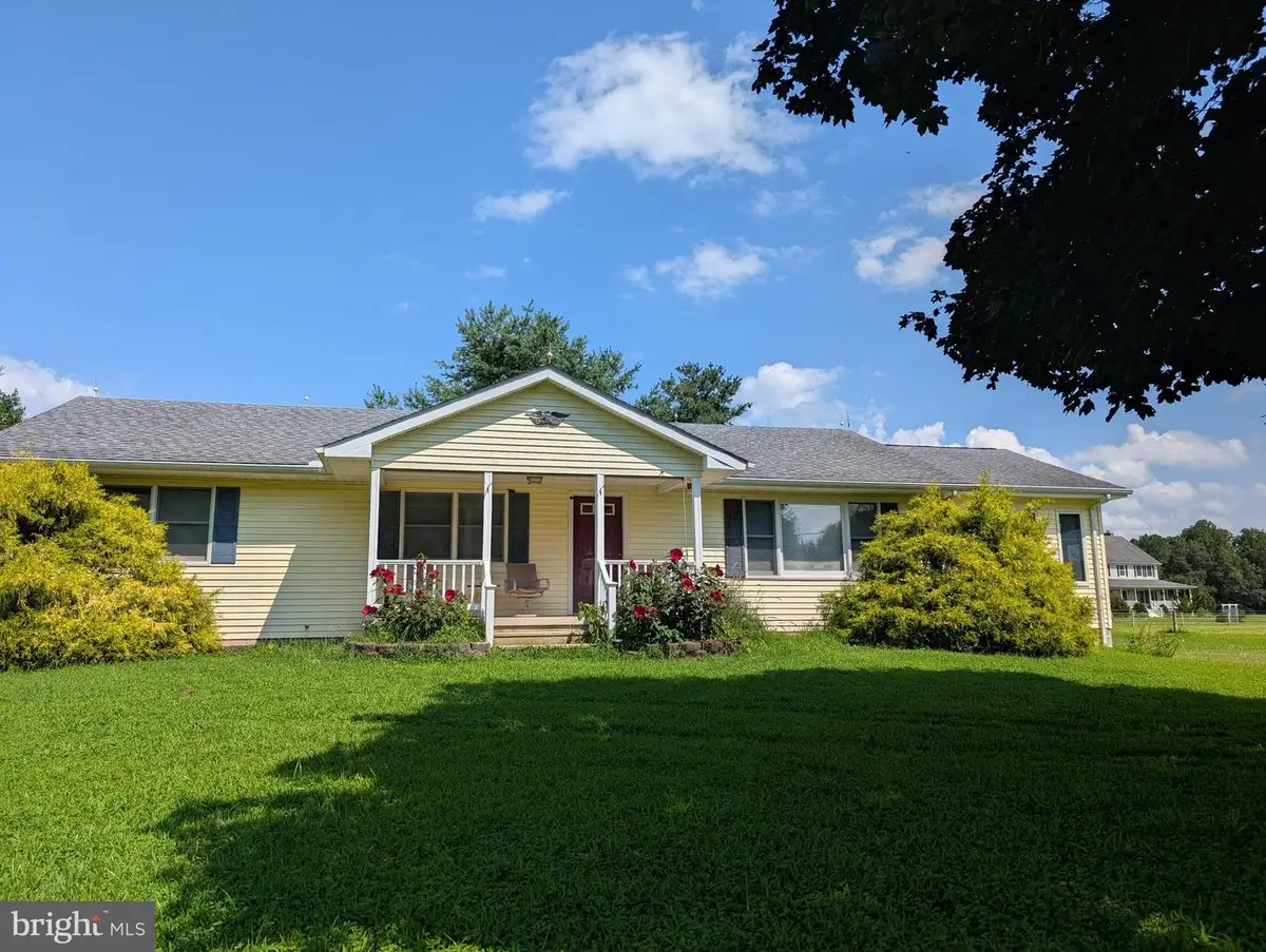 12615 Eveland Rd, Ridgely, MD 21660 - Image #1