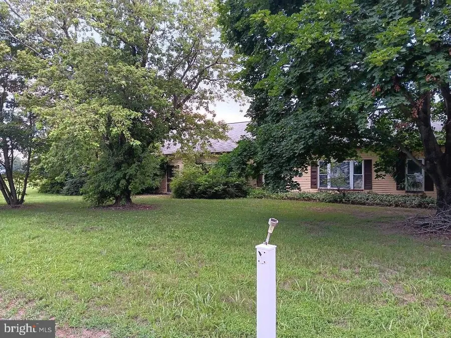 25548 Hill Rd, Greensboro, MD 21639 - Image #2