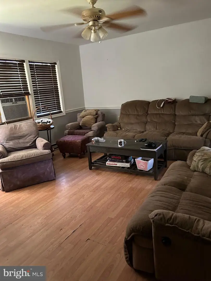 218 E Sunset Ave, Greensboro, MD 21639 - Image #3