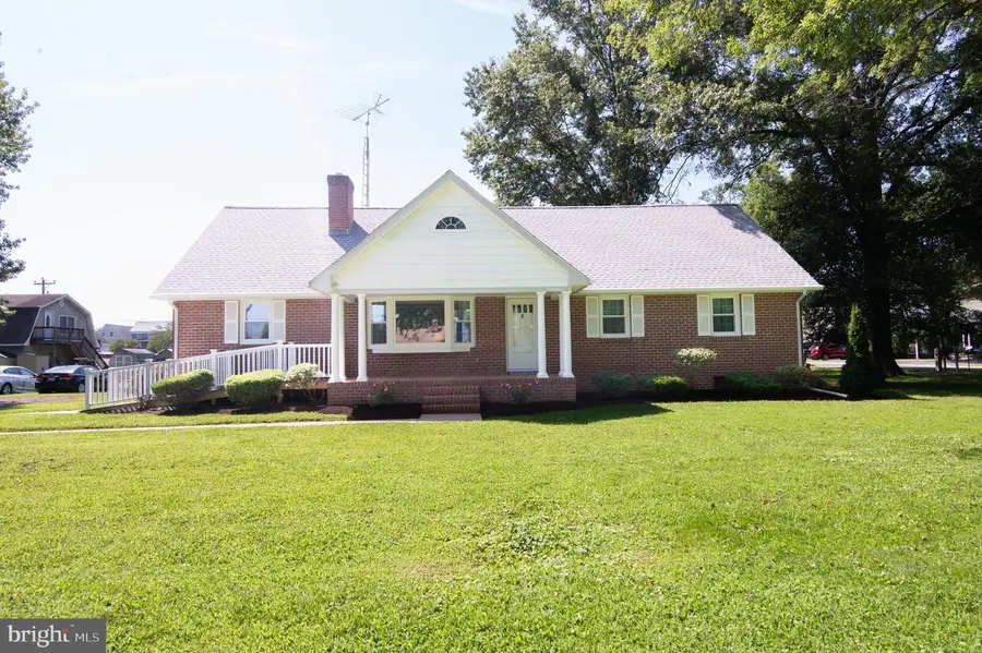 8 W Liberty St, Ridgely, MD 21660 - Image #2