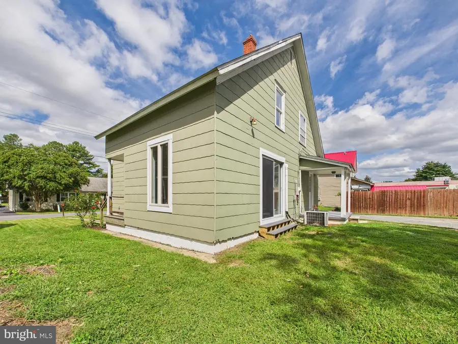 206 Academy St, Greensboro, MD 21639 - Image #3