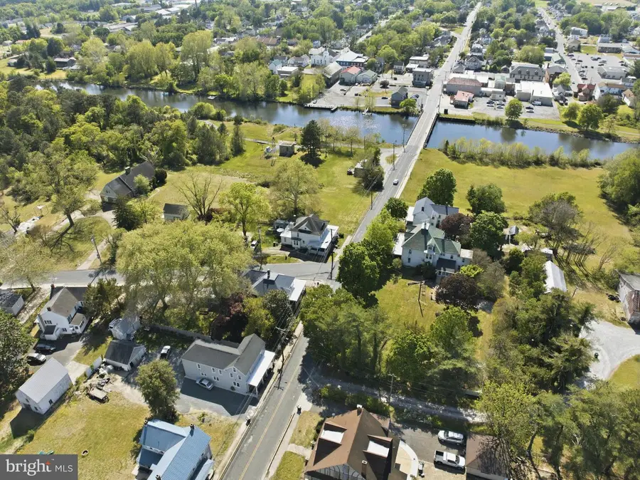 121 E Central Ave, Federalsburg, MD 21632 - #2