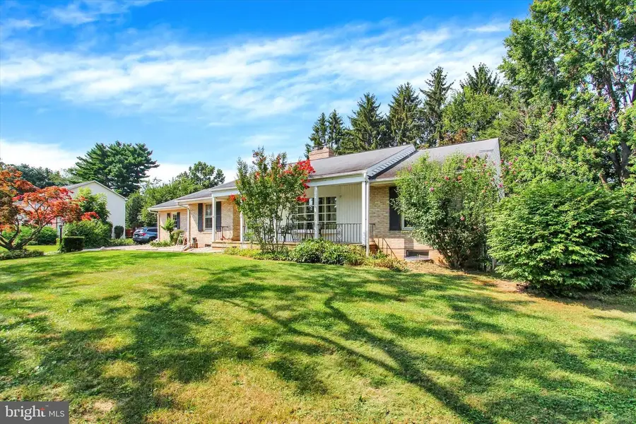 912 Uniontown Rd, Westminster, MD 21158 - Image #2