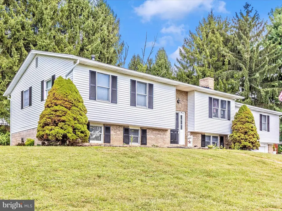 3526 Ellen Dr, Westminster, MD 21157 - Image #2