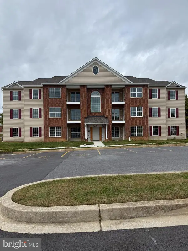 820 Wembley Drive #1a, HAMPSTEAD, MD 21074