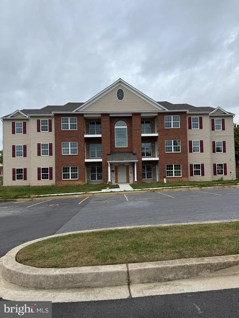 820 Wembley Drive #1c, Hampstead, MD 21074 - Image #1