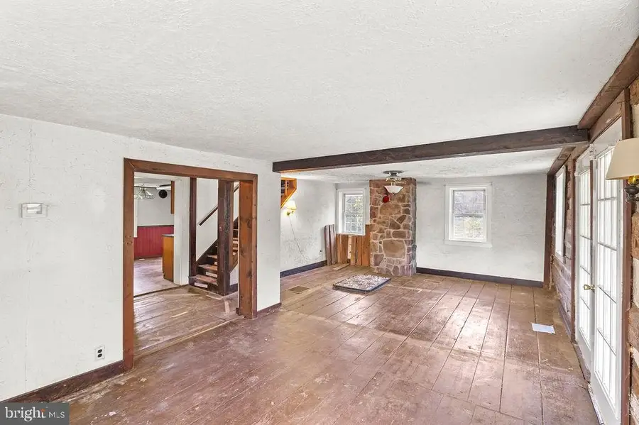 2860 E Mayberry Rd, Taneytown, MD 21787 - Image #3