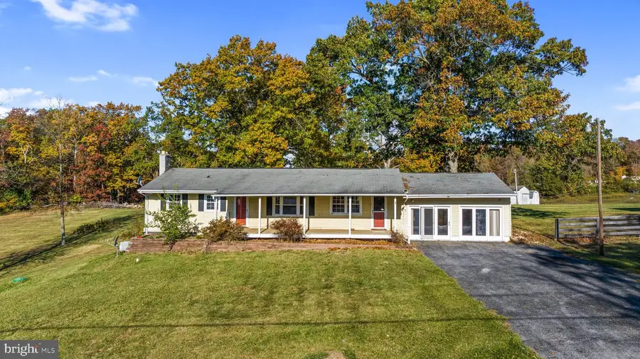 3744 Back Woods Rd, Westminster, MD 21158 - Image #3