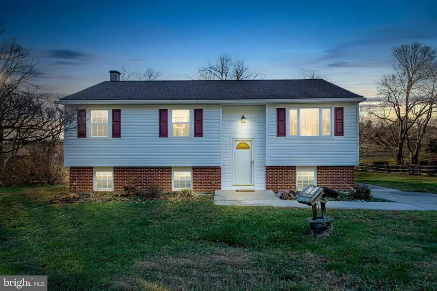 2804 Christy Dr, Westminster, MD 21157 - Image #2